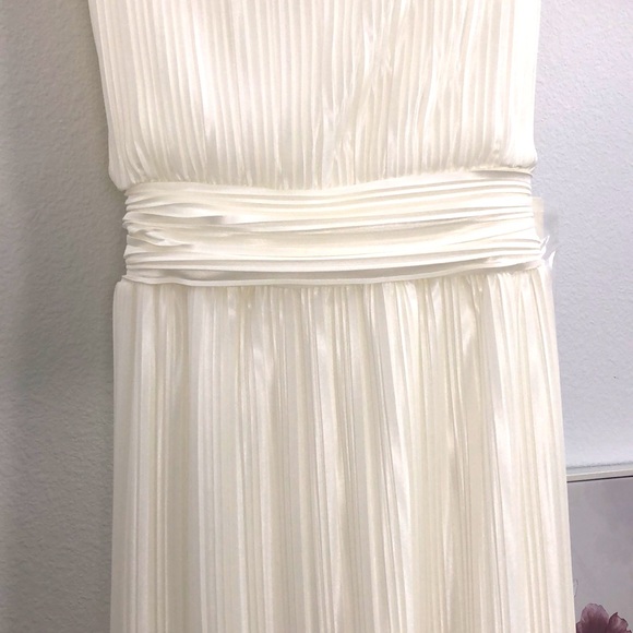 Long gorgeous pleated silk cream dress. Sz S. NWT - Picture 3 of 9